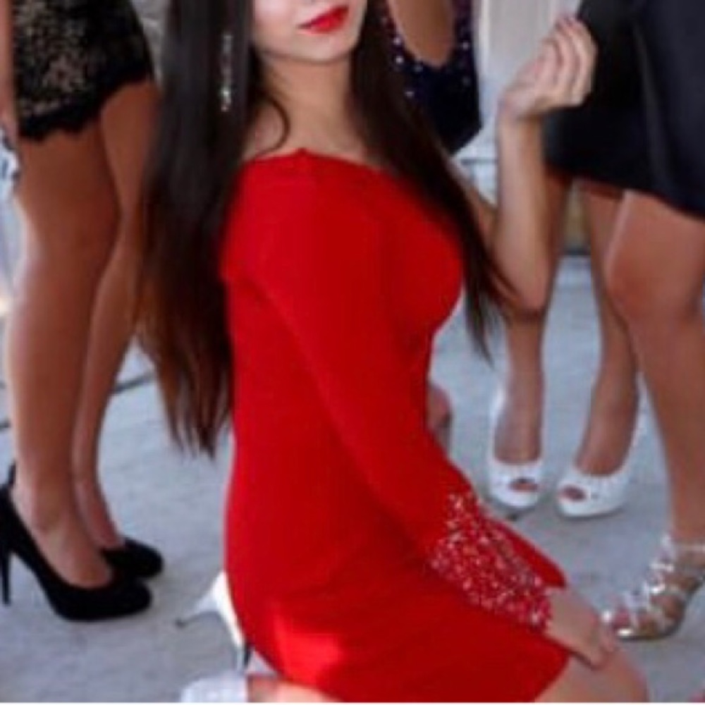 Red Long Sleeve One Shoulder